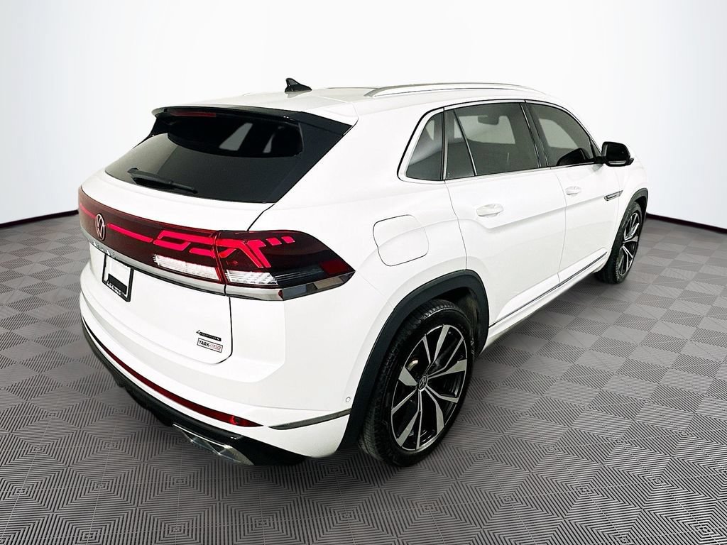 Used 2024 Volkswagen Atlas Cross Sport SEL Premium R-Line AWD/4WD image 10
