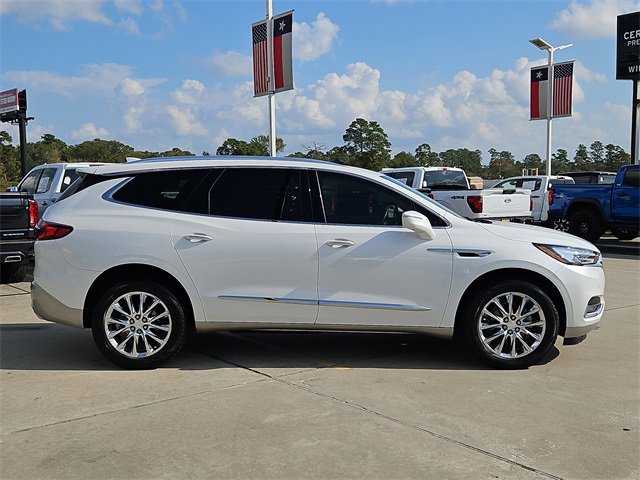 Used 2020 Buick Enclave Premium w/ Surround and Sites Package image 9