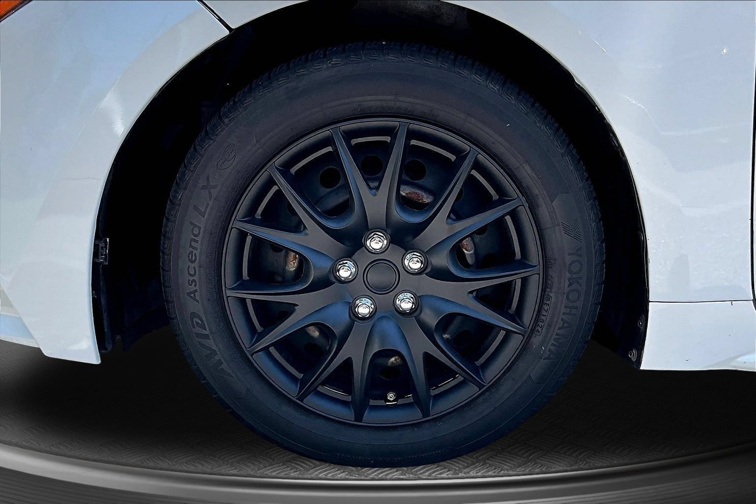 Used 2022 Toyota Corolla L FWD image 29