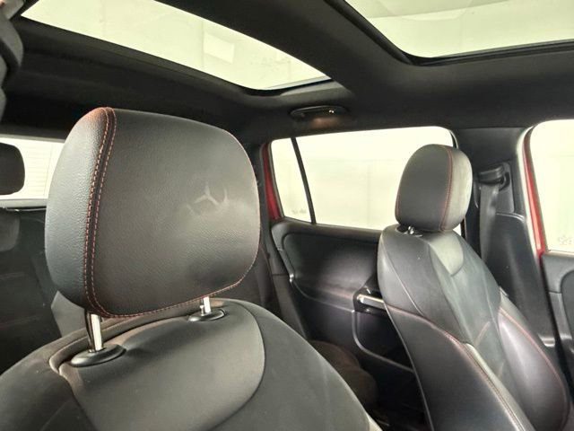 Used 2022 Mercedes-Benz GLB 250 image 35