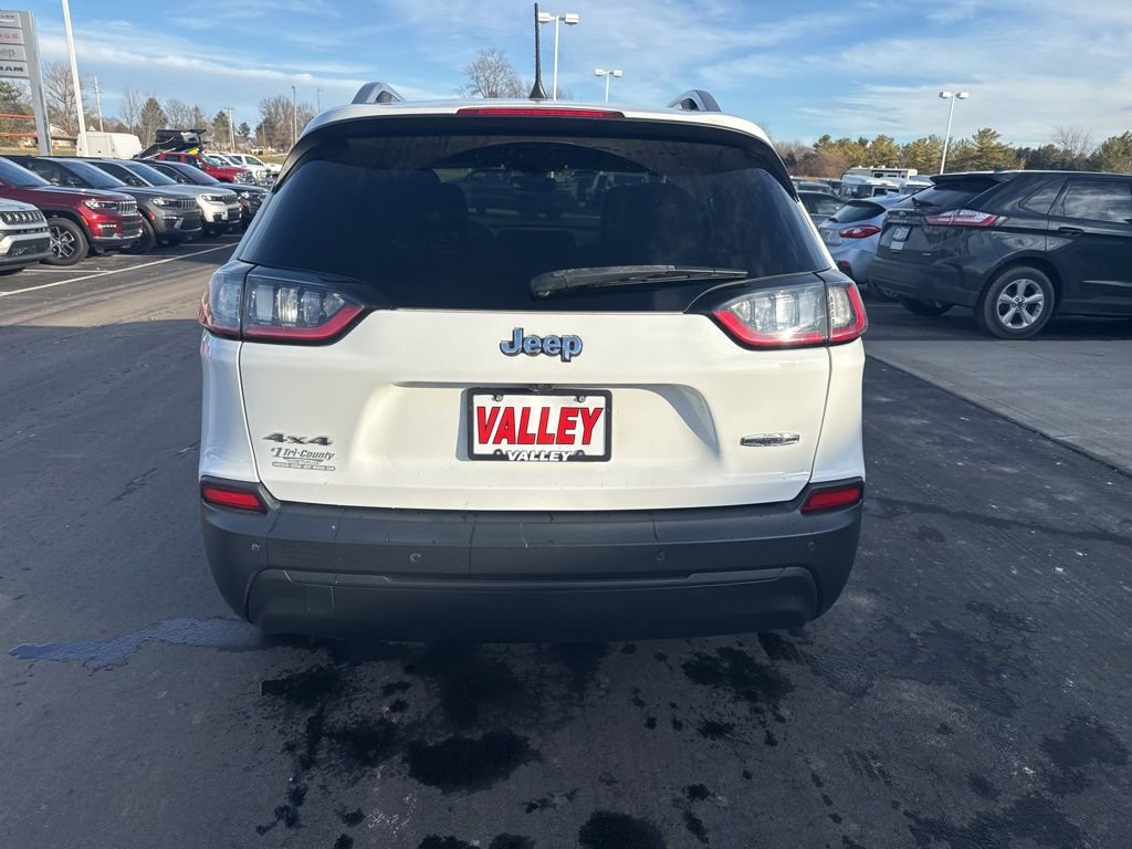 Used 2020 Jeep Cherokee Latitude Plus w/ Comfort/Convenience Group image 5