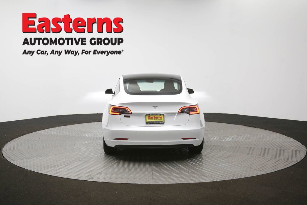 Used 2022 Tesla Model 3 Standard Range image 32