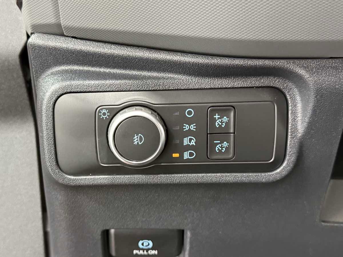 Used 2022 Ford Bronco Black Diamond image 23