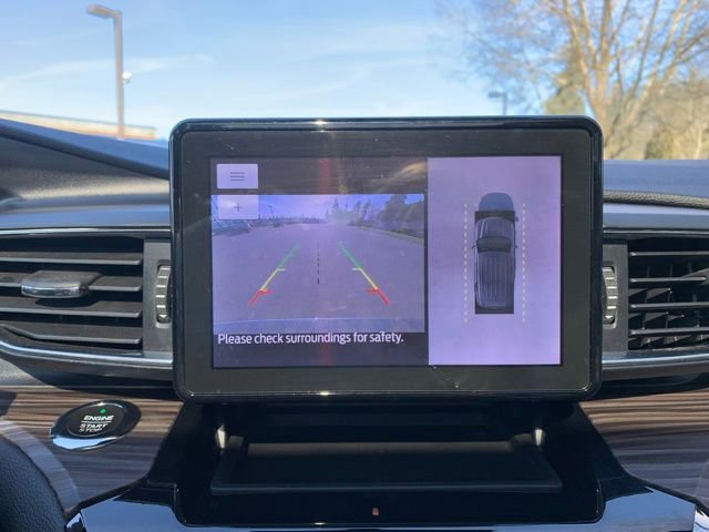 Used 2021 Ford Explorer Limited w/ Equipment Group 301A image 21