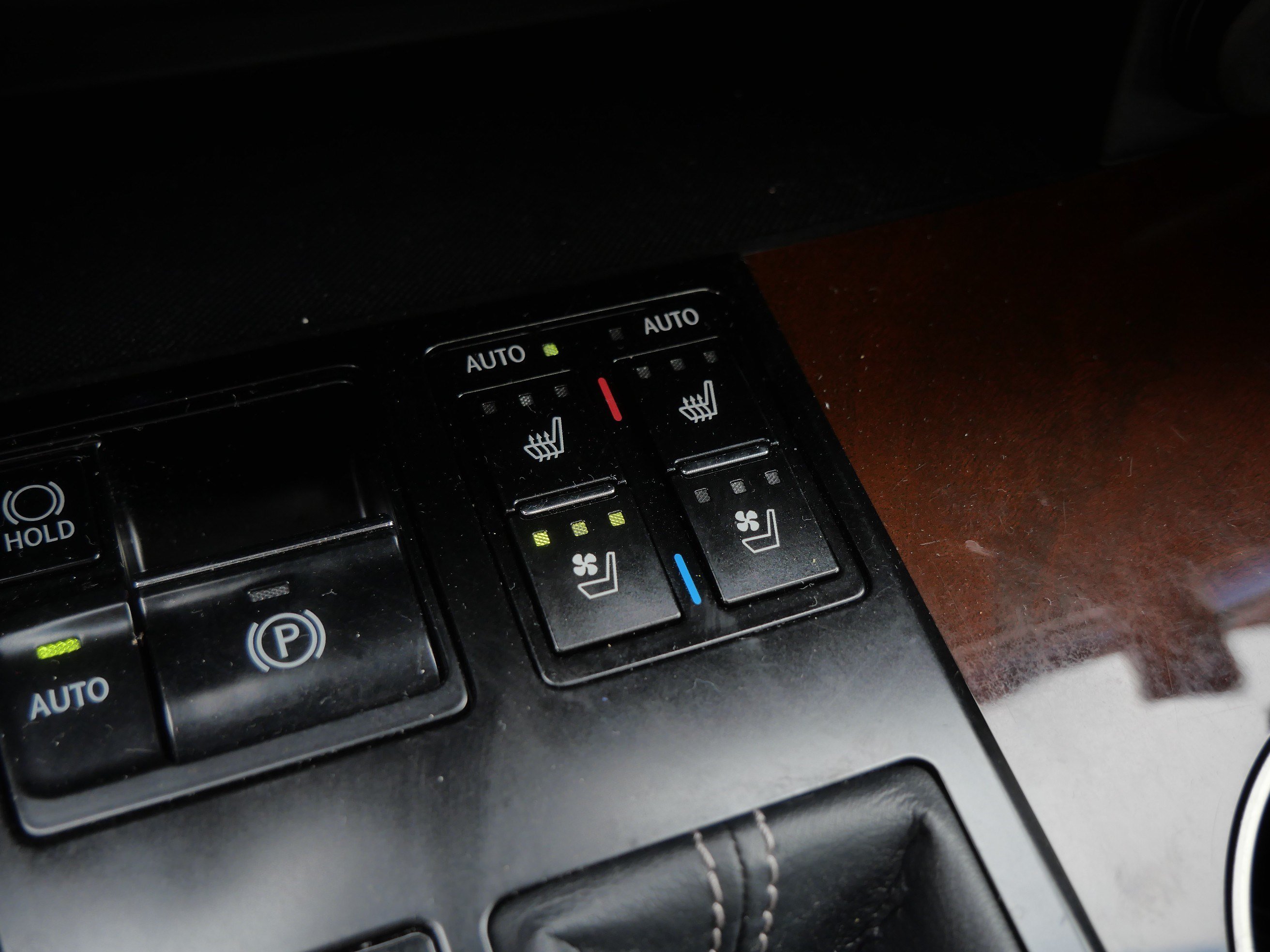 Used 2017 Lexus RX 350 AWD w/ Premium Package image 31