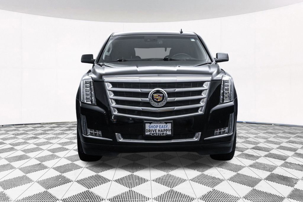 Used 2015 Cadillac Escalade Luxury image 13