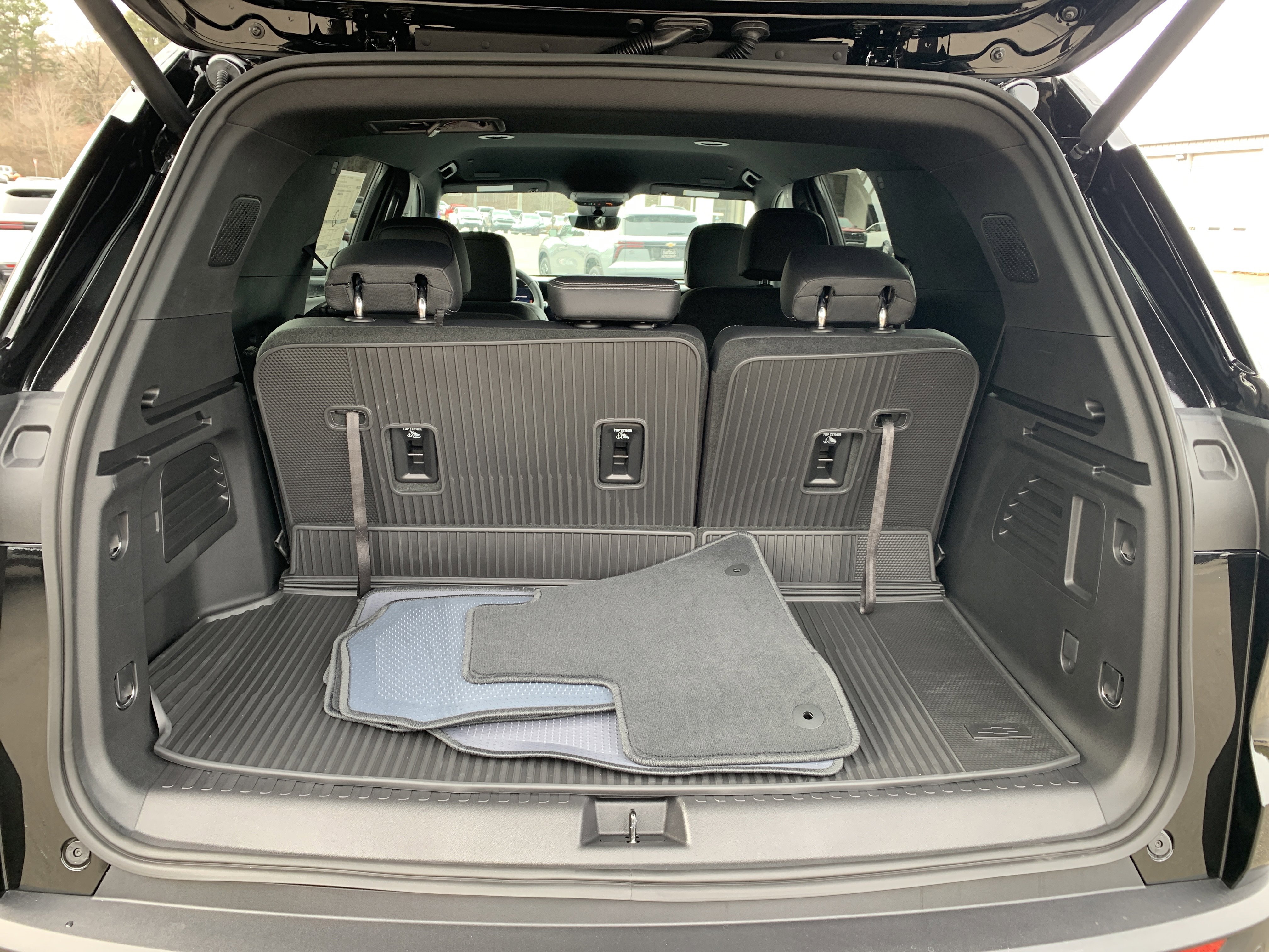 New 2026 Chevrolet Traverse LT w/ Midnight/Sport Edition image 21
