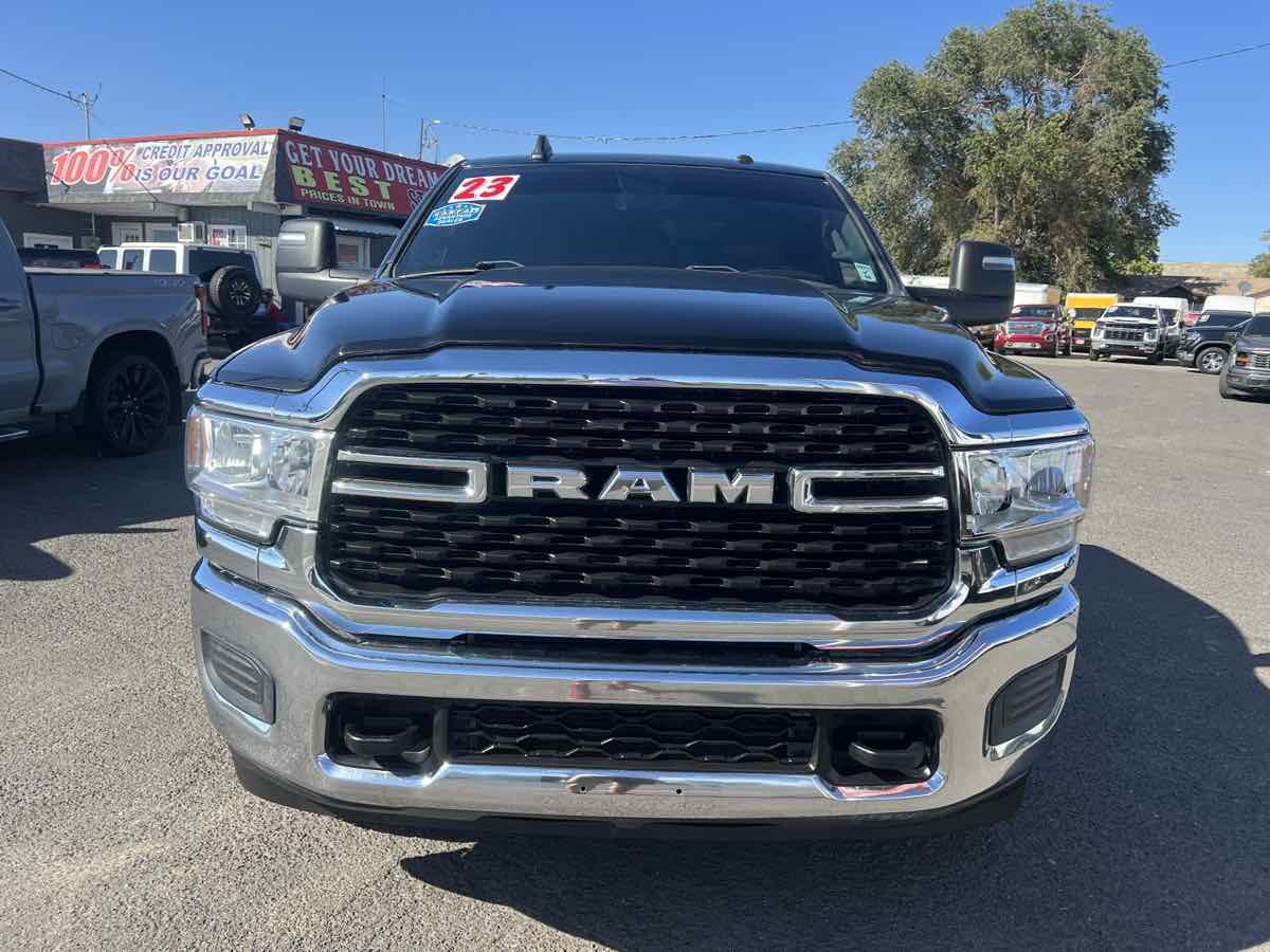 Used 2023 RAM 2500 Lone Star AWD/4WD image 2