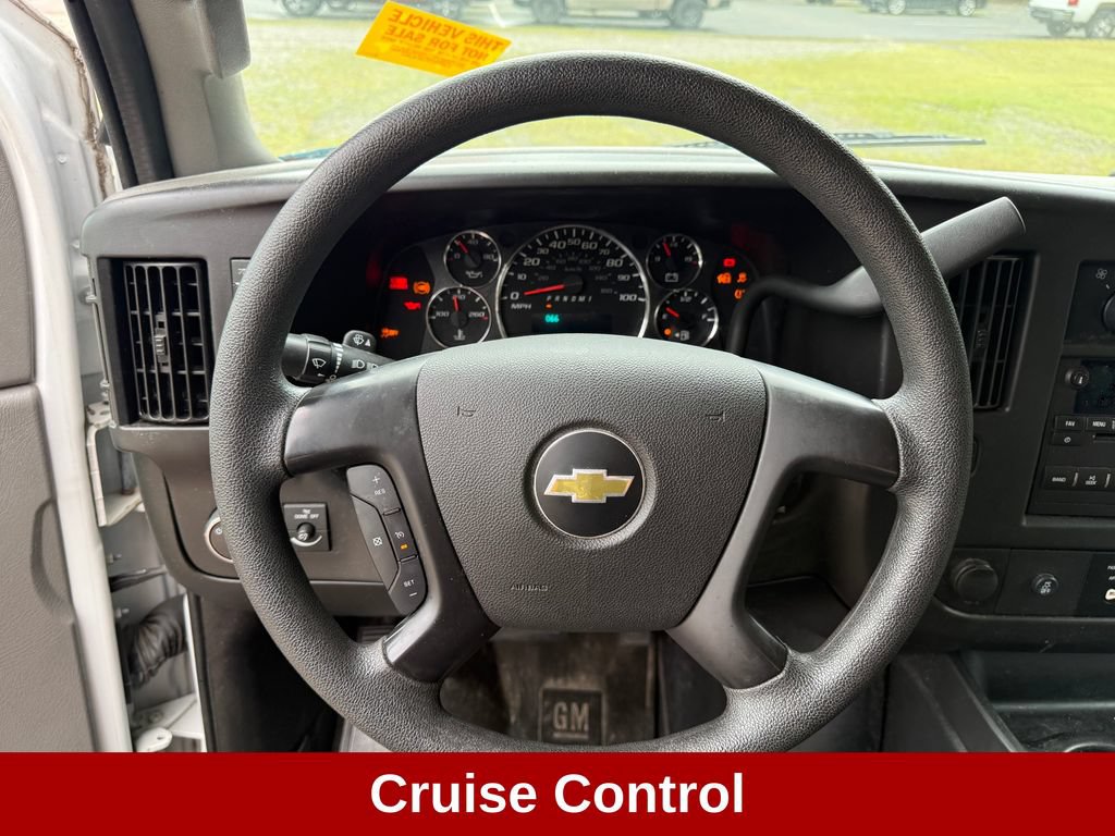 Used 2016 Chevrolet Express 2500 LT w/ LT Preferred Equipment Group RWD image 15