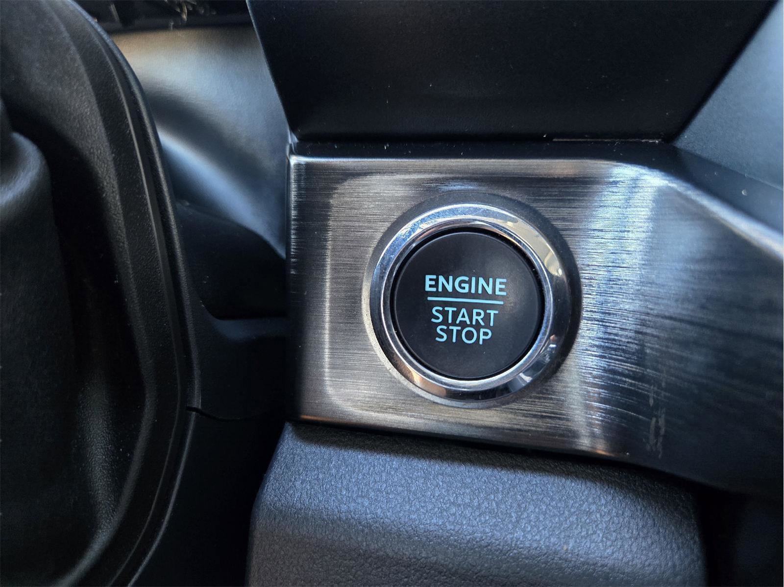 Used 2024 Ford F250 Lariat w/ Tremor Off-Road Package image 39