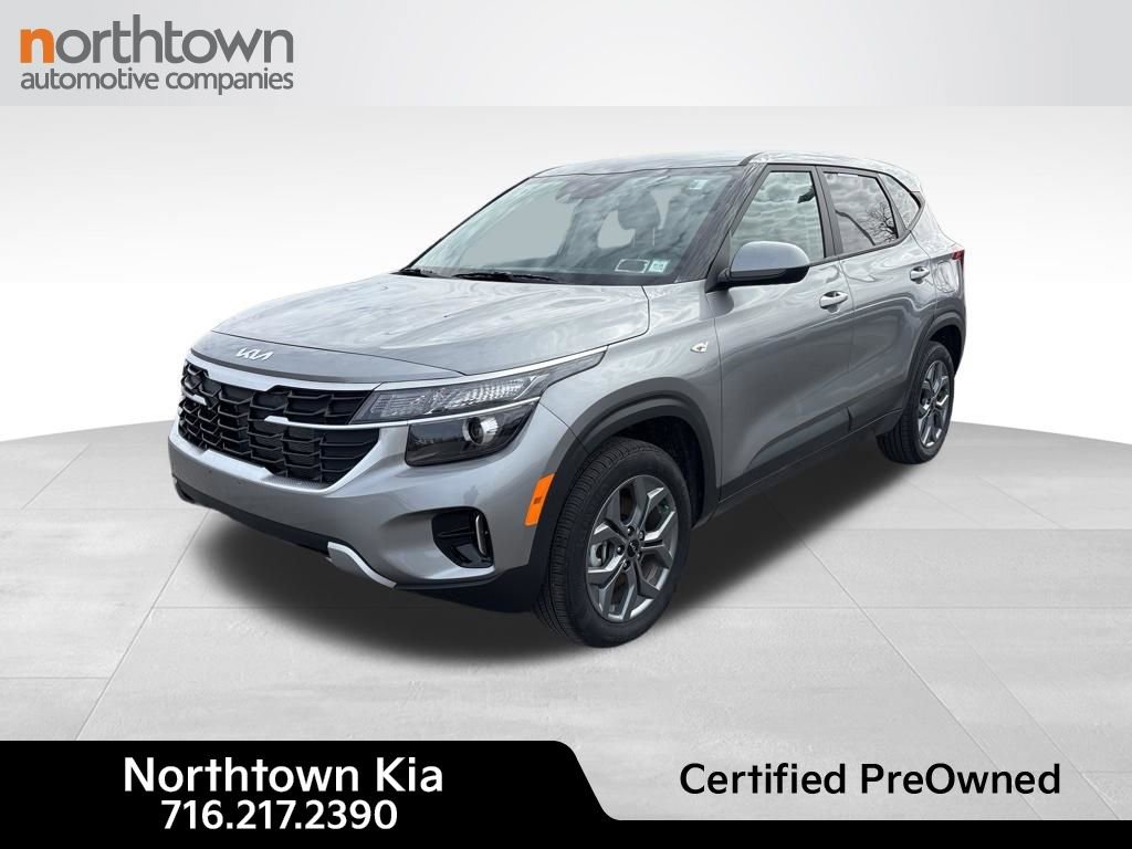 Certified 2025 Kia Seltos LX image 1