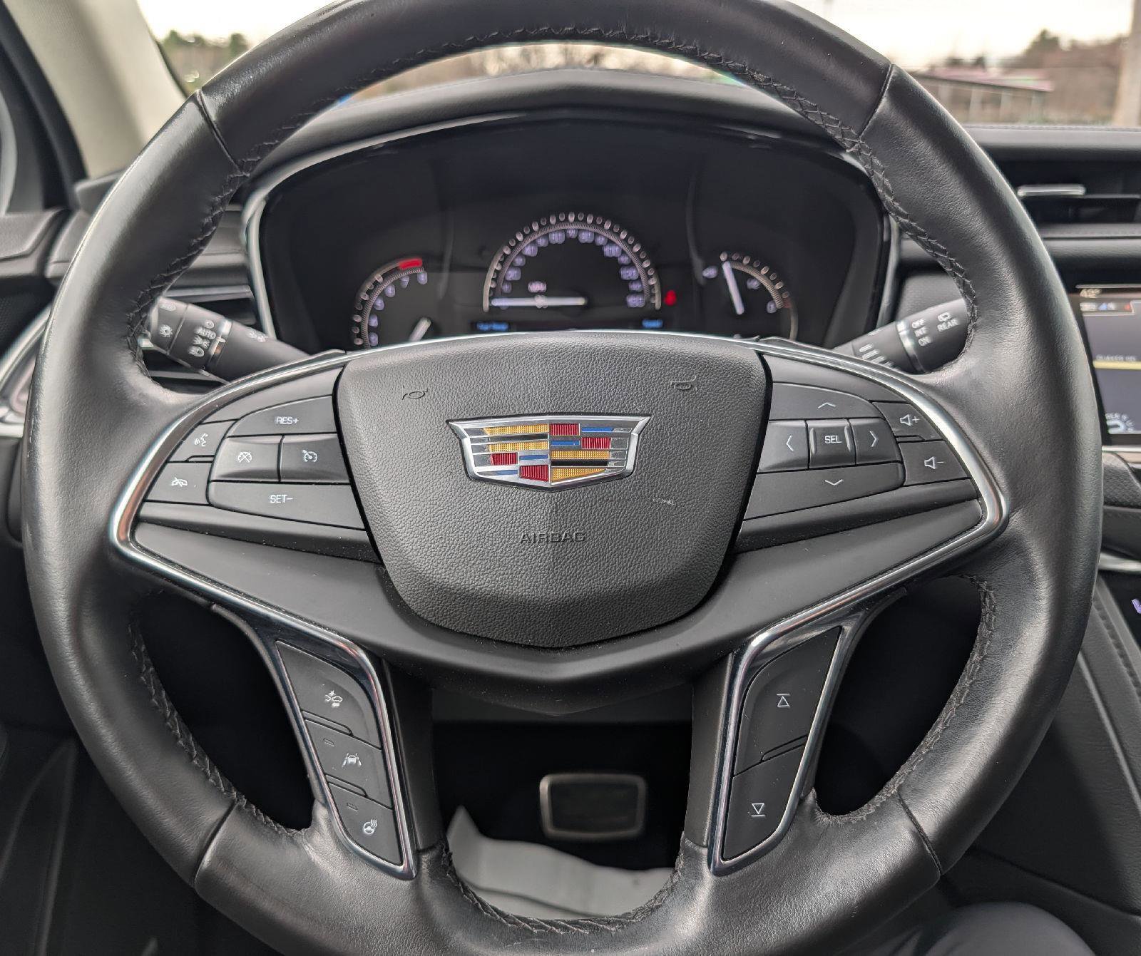 Used 2019 Cadillac XT5 Luxury image 21