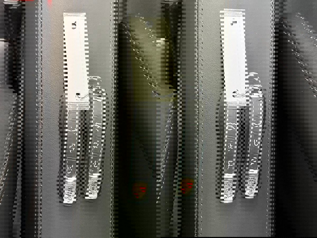 Used 2024 Porsche 911 Carrera 4S image 42