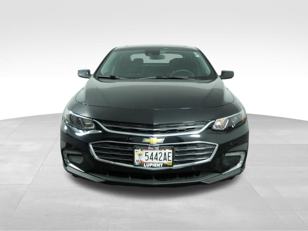 Used 2016 Chevrolet Malibu LT w/ Driver Confidence Package FWD video 3