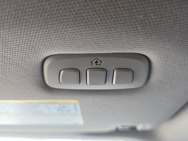 Used 2021 Ford Expedition Limited image 47