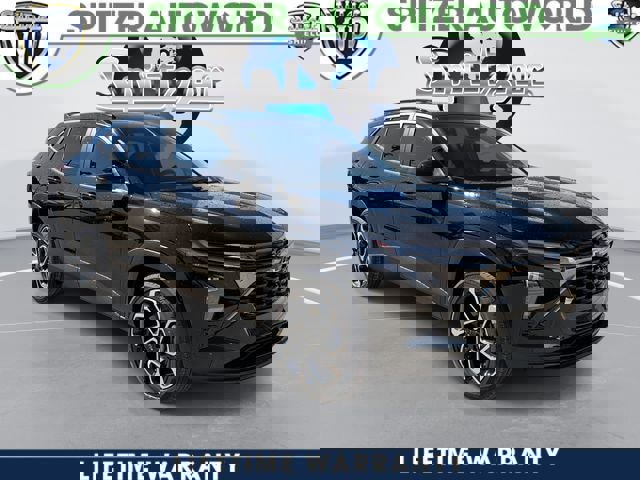 New 2026 Chevrolet Trax RS w/ Sunroof Package