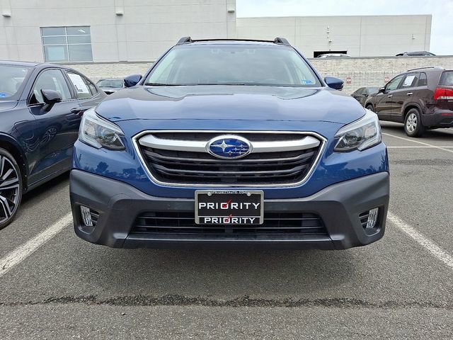Used 2022 Subaru Outback Premium AWD/4WD image 2