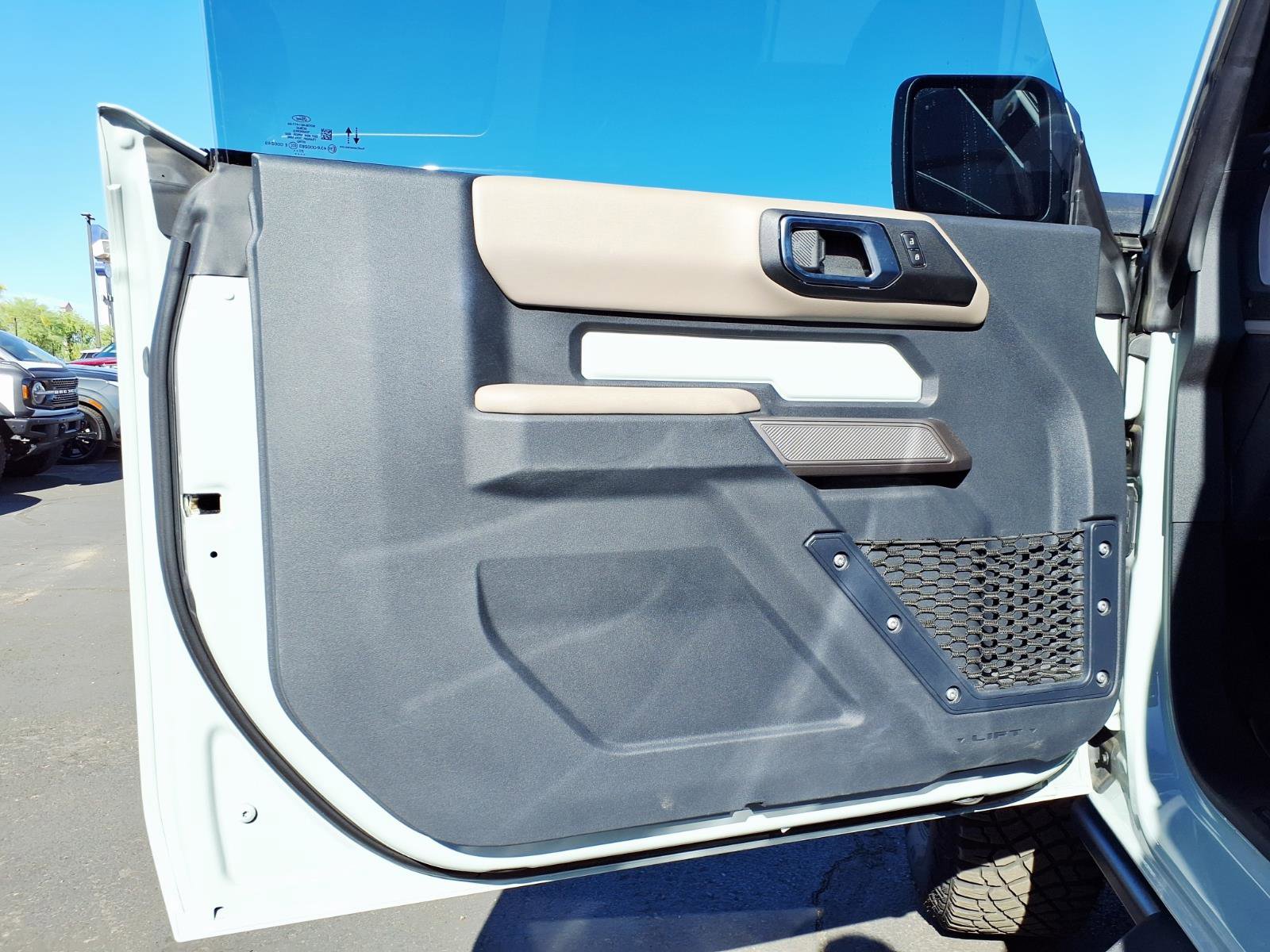 Certified 2023 Ford Bronco Wildtrak image 17