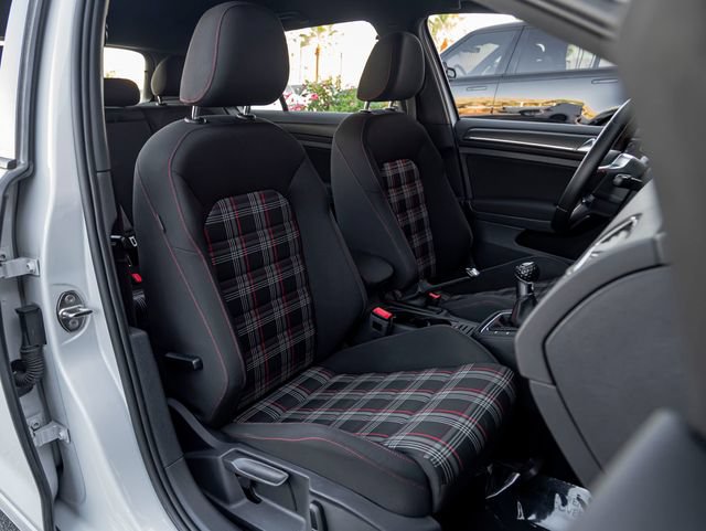 Used 2019 Volkswagen GTI S FWD image 30