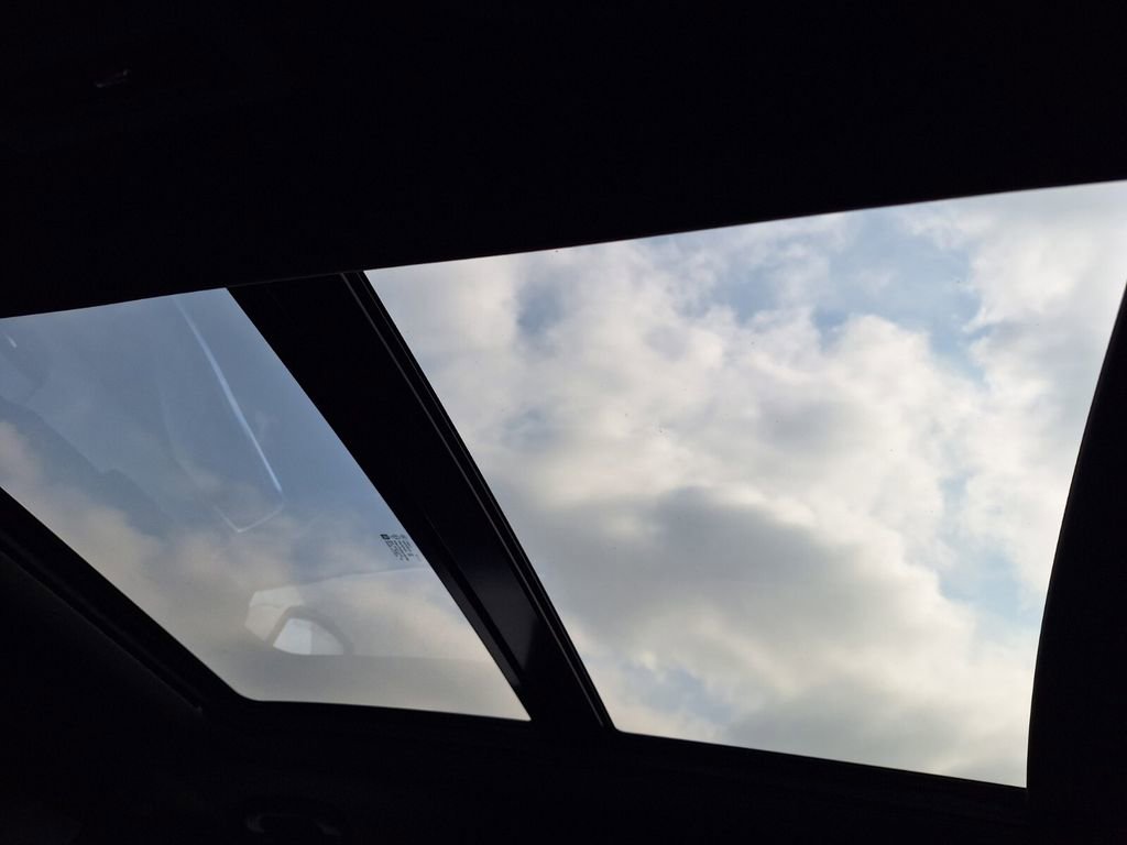 Used 2023 Cadillac XT6 Premium Luxury image 10