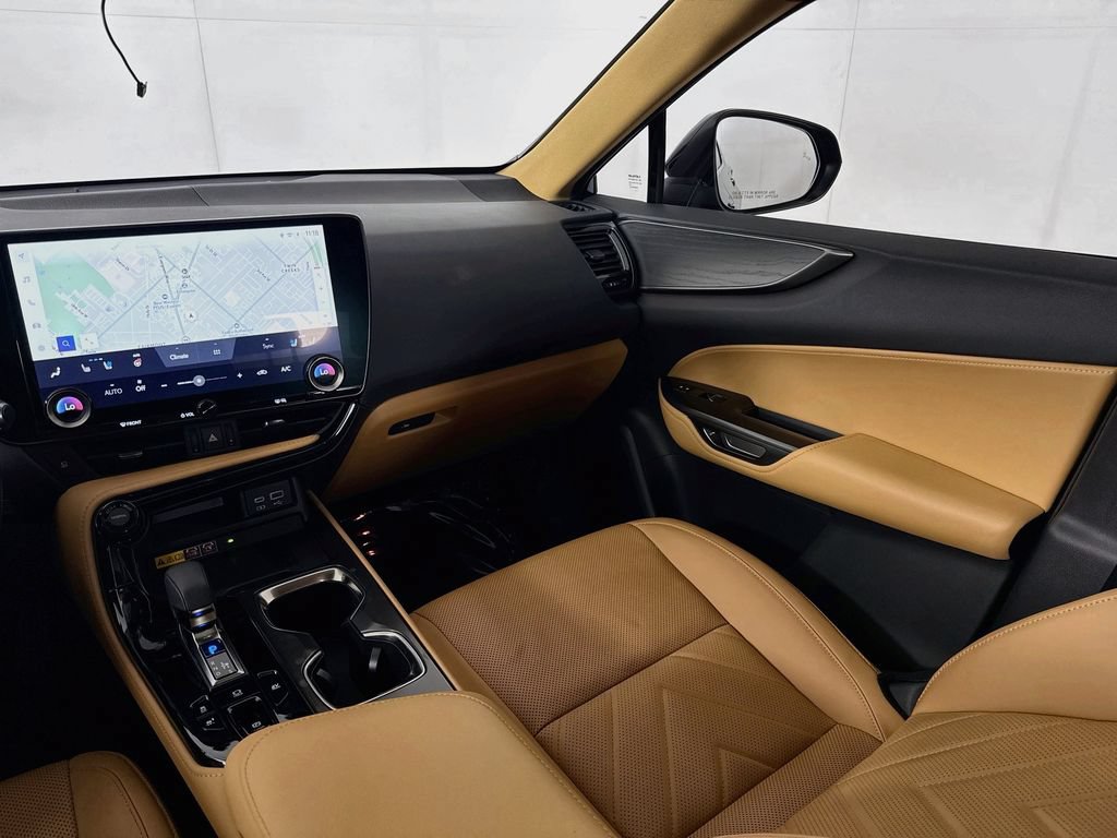 Used 2024 Lexus NX 350h AWD w/ Vision Package image 29
