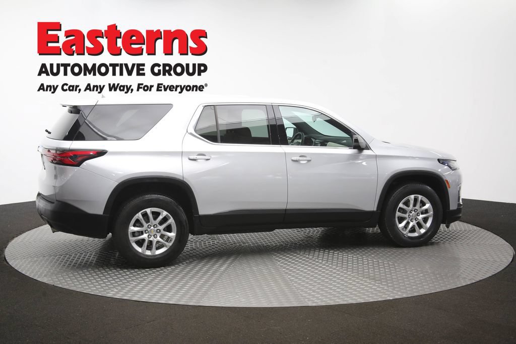 Used 2022 Chevrolet Traverse LS AWD/4WD image 42