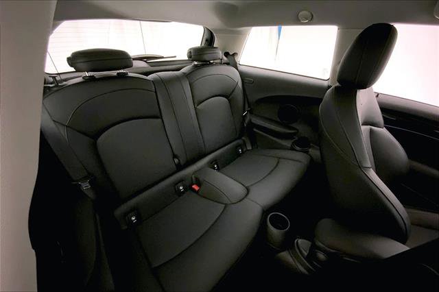 Used 2022 MINI Cooper SE image 15
