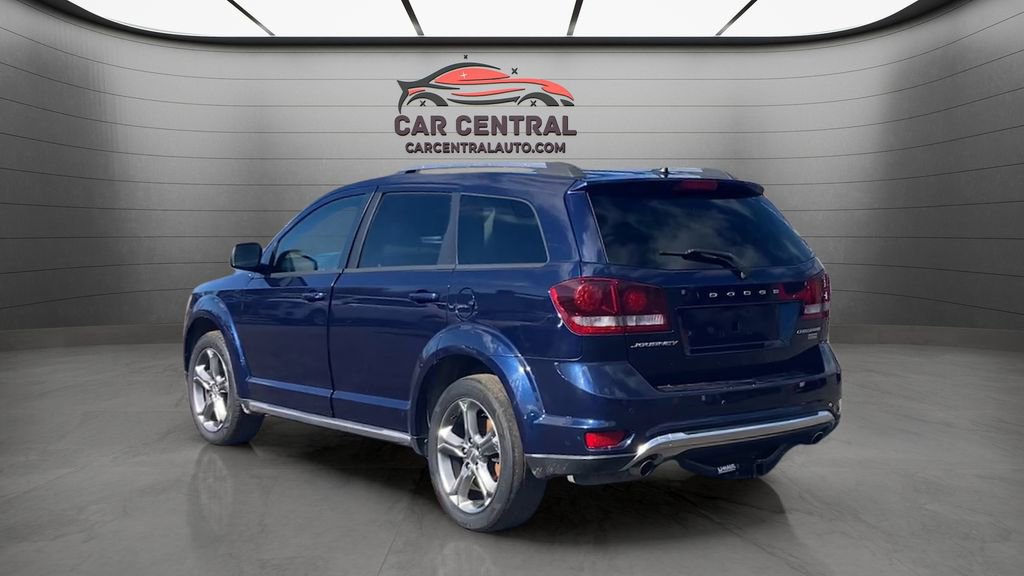 Used 2017 Dodge Journey Crossroad image 3