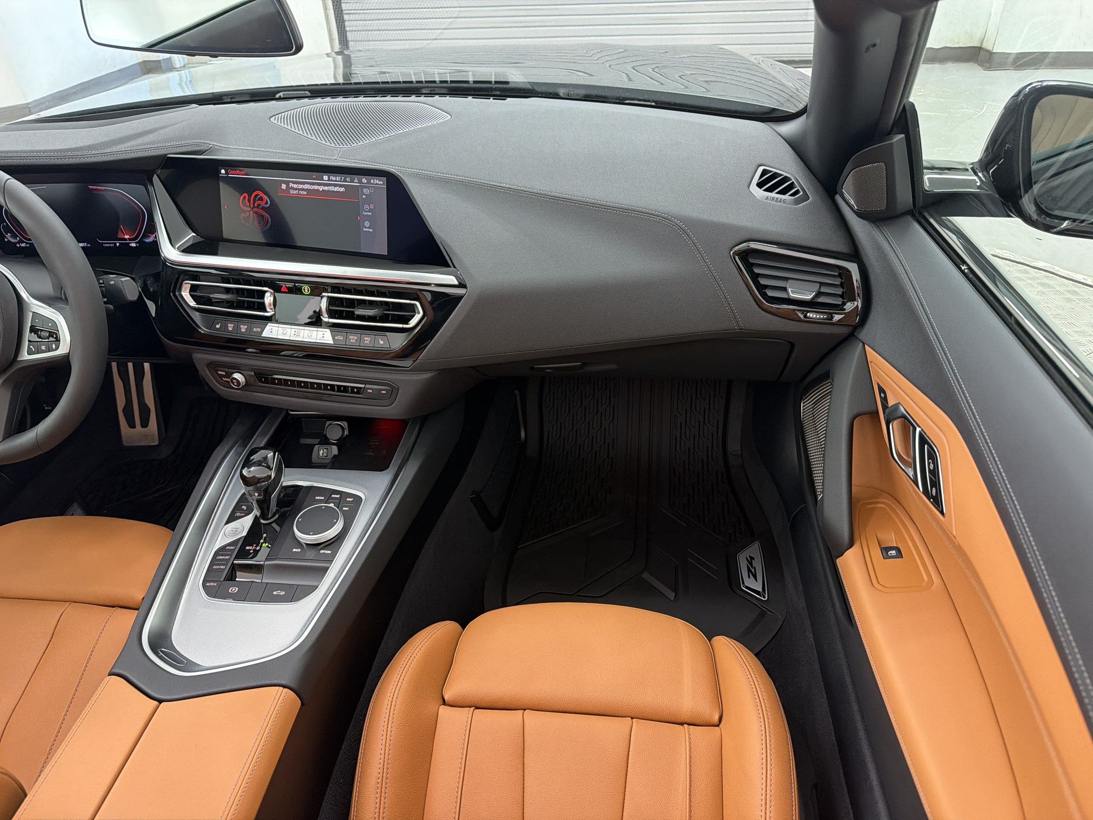 New 2026 BMW Z4 sDrive30i w/ Premium Package RWD image 27