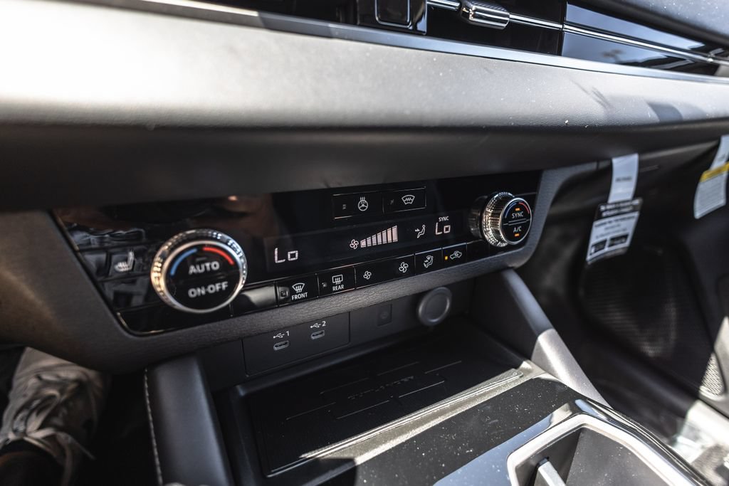 New 2026 Mitsubishi Outlander SE AWD/4WD image 13