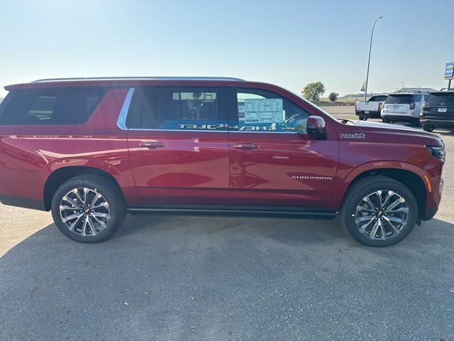New 2026 Chevrolet Suburban High Country image 5