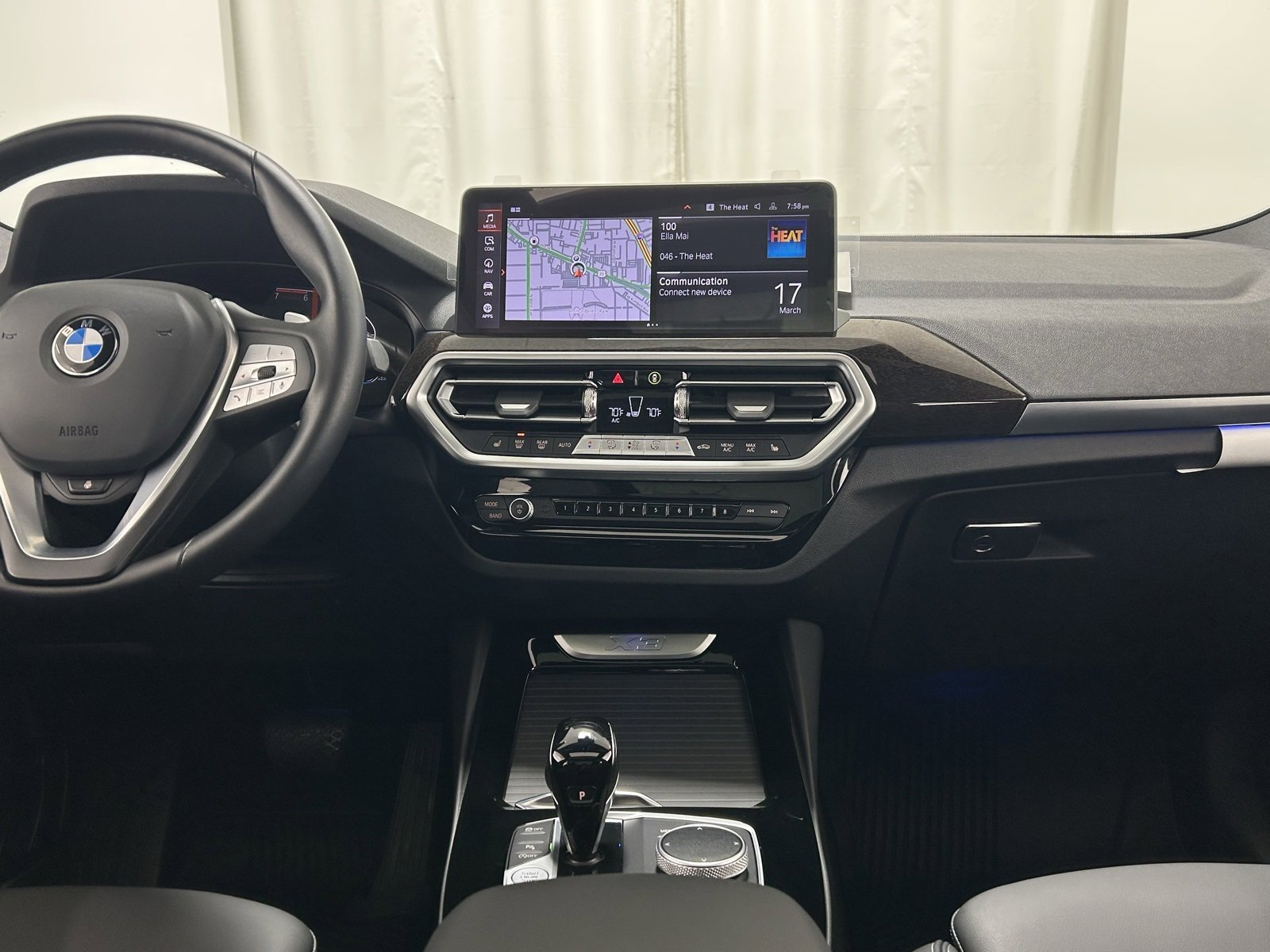 Used 2023 BMW X3 xDrive30i w/ Premium Package image 9