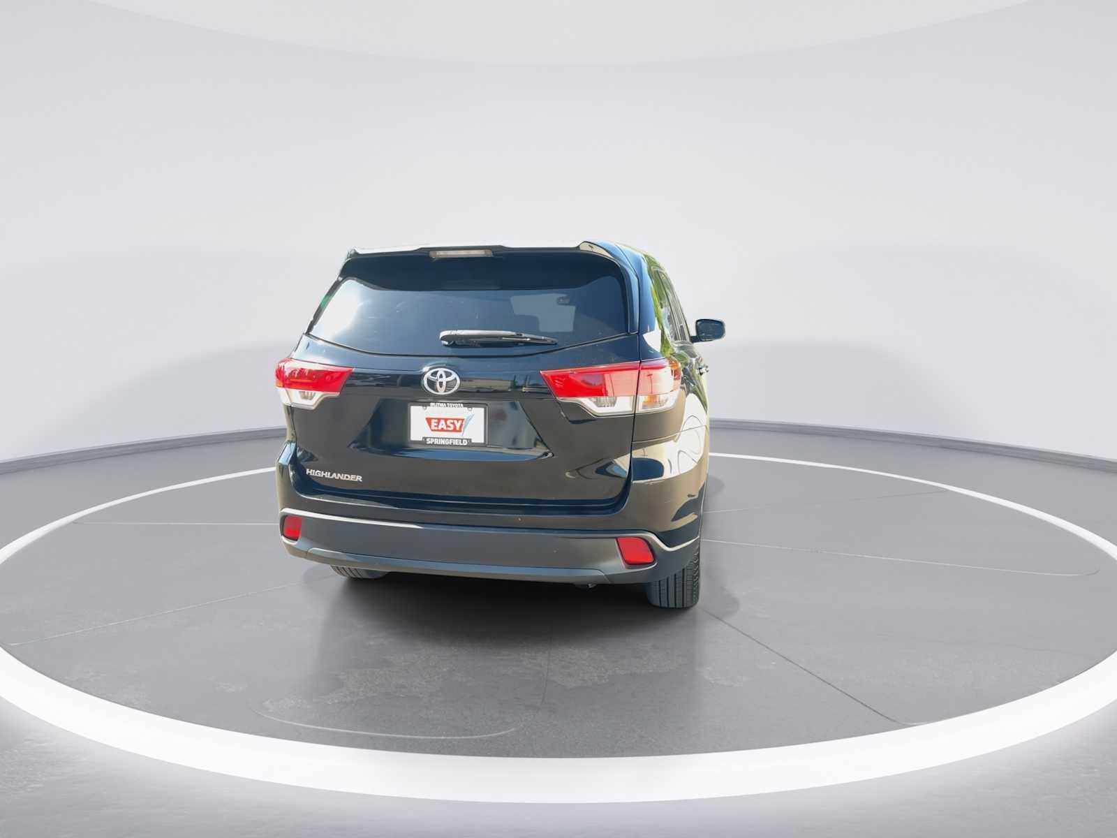 Certified 2018 Toyota Highlander LE FWD image 7