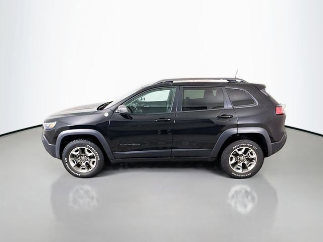 Used 2019 Jeep Cherokee Trailhawk image 4