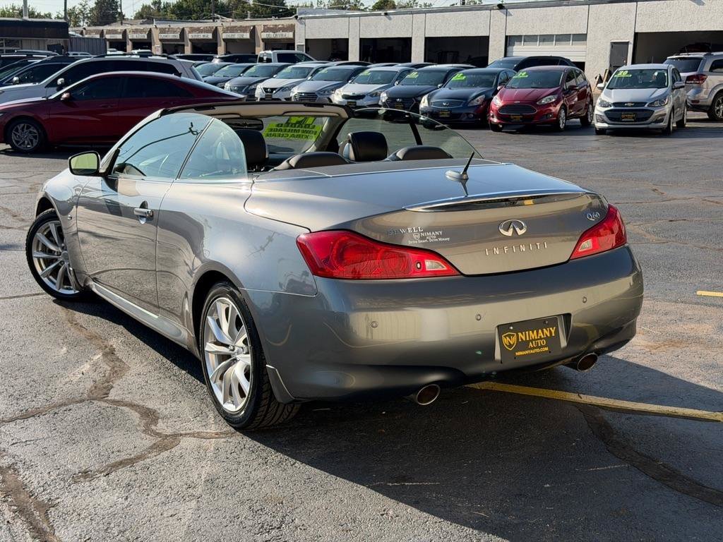 Used 2014 INFINITI Q60 Convertible w/ Premium Package RWD image 9