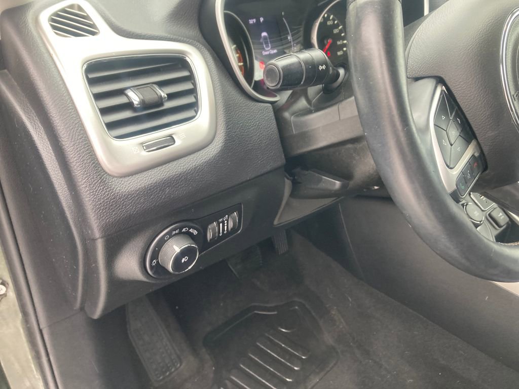 Used 2018 Jeep Compass Latitude image 17