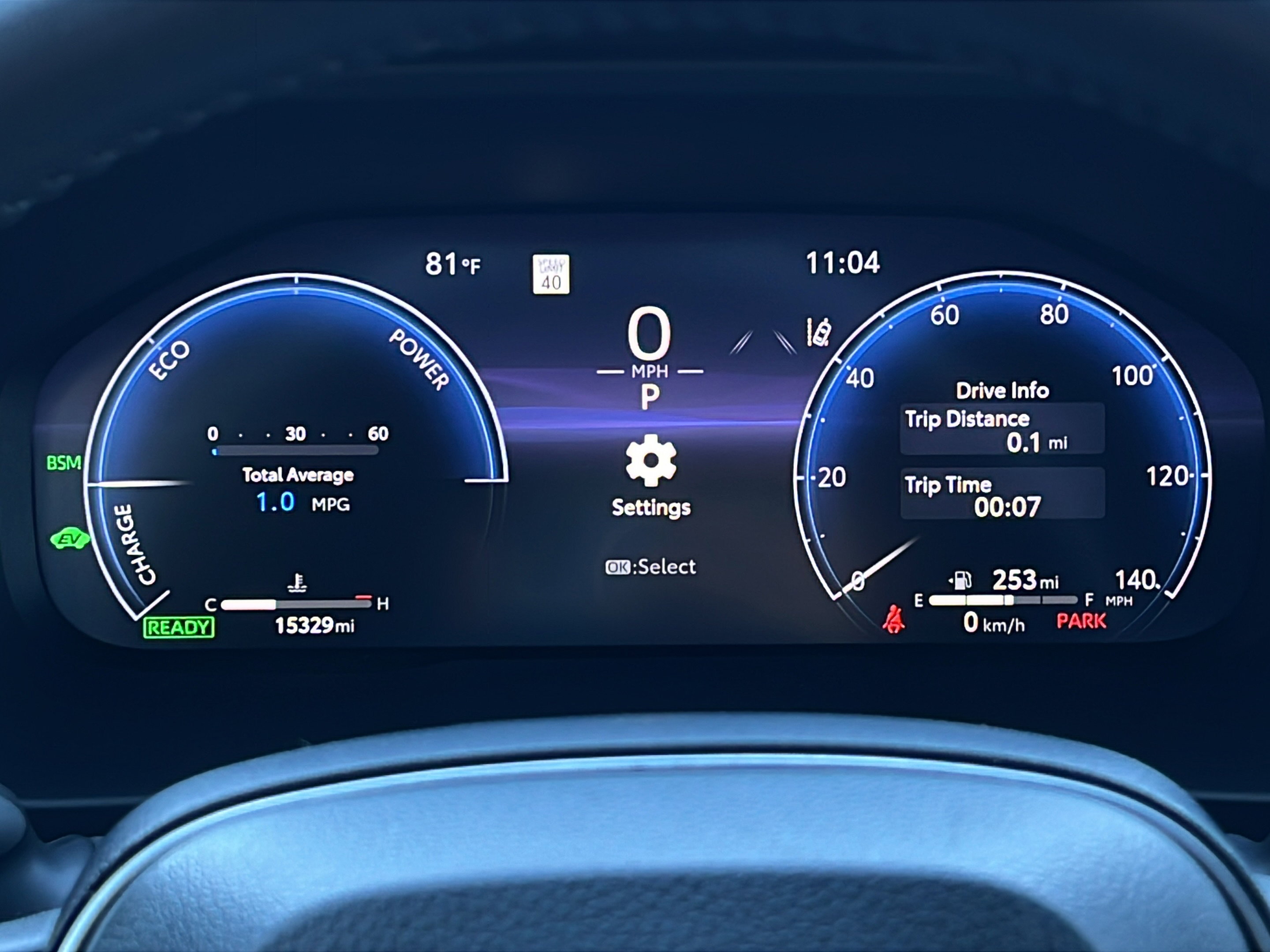 Used 2023 Toyota RAV4 Limited AWD/4WD image 21