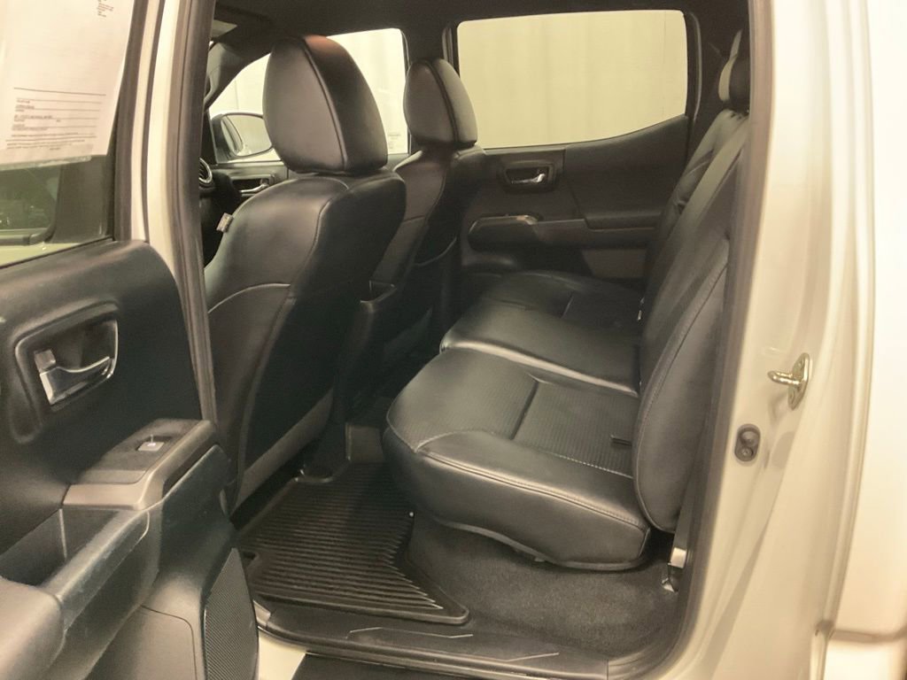 Used 2017 Toyota Tacoma TRD Pro image 32