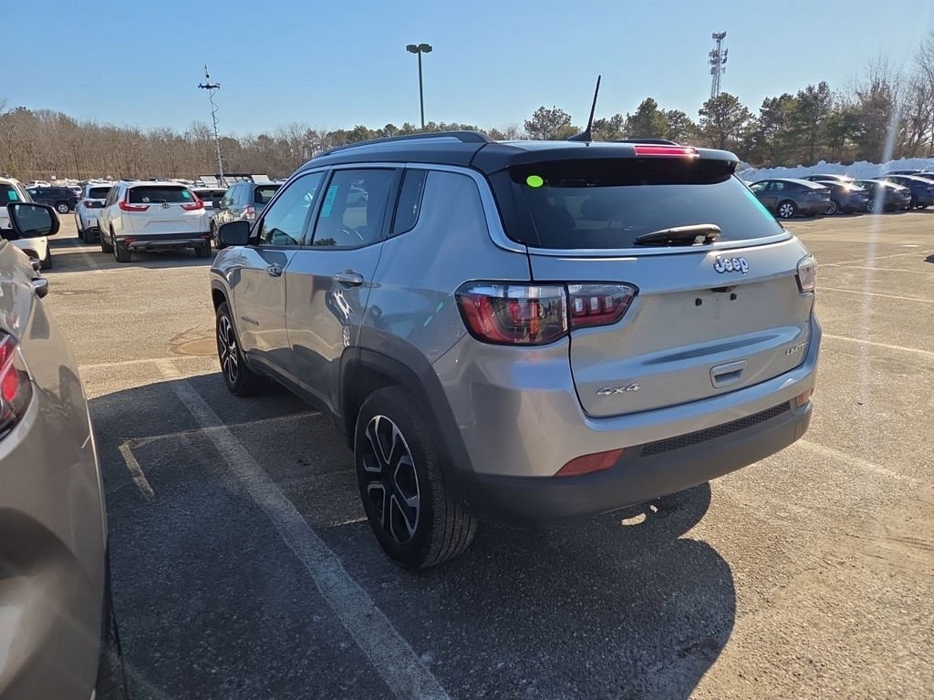 Used 2022 Jeep Compass Limited image 4