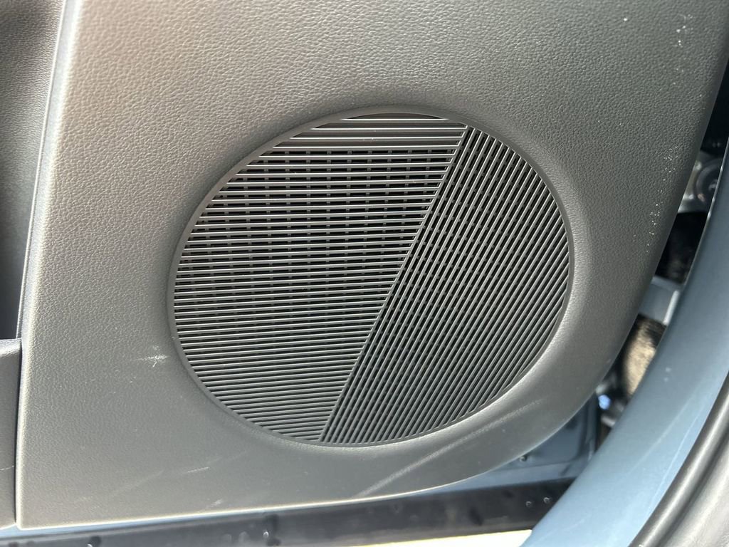 New 2025 Hyundai Ioniq 5 SE RWD image 22