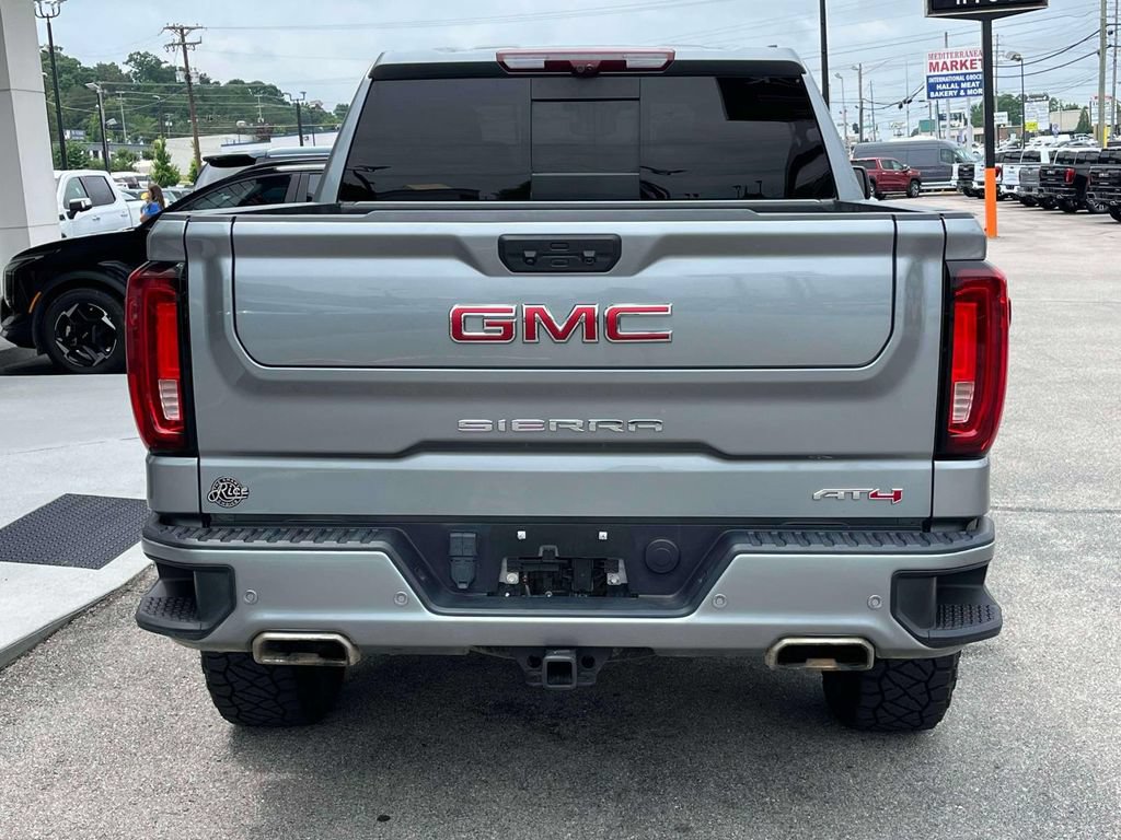Used 2024 GMC Sierra 1500 AT4 w/ Technology Package AWD/4WD image 5