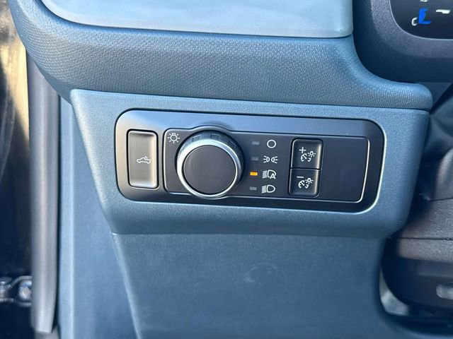 New 2025 Ford Maverick XL w/ Equipment Group 102A image 23