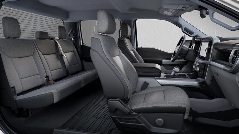 New 2025 Ford F150 Lightning XLT image 27