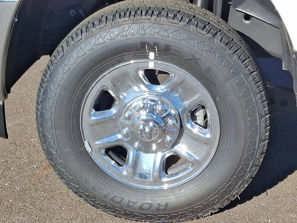 New 2024 RAM 3500 Tradesman w/ Safety Group AWD/4WD image 6