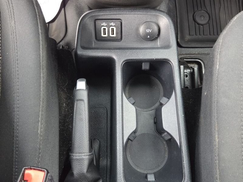 Used 2021 Ford Transit Connect XL FWD image 22