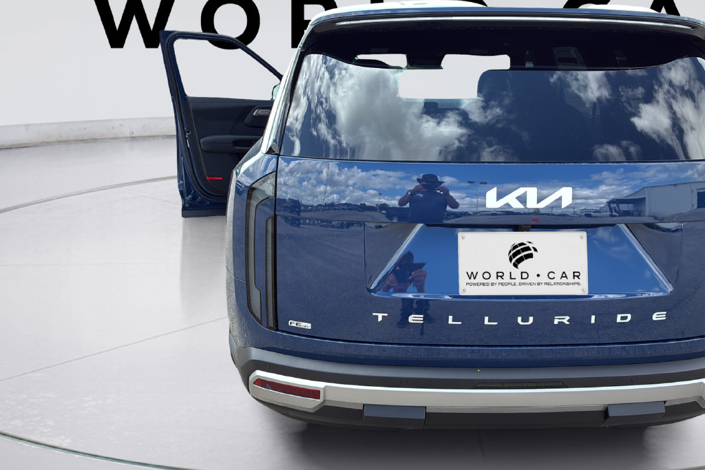 New 2027 Kia Telluride EX FWD image 30