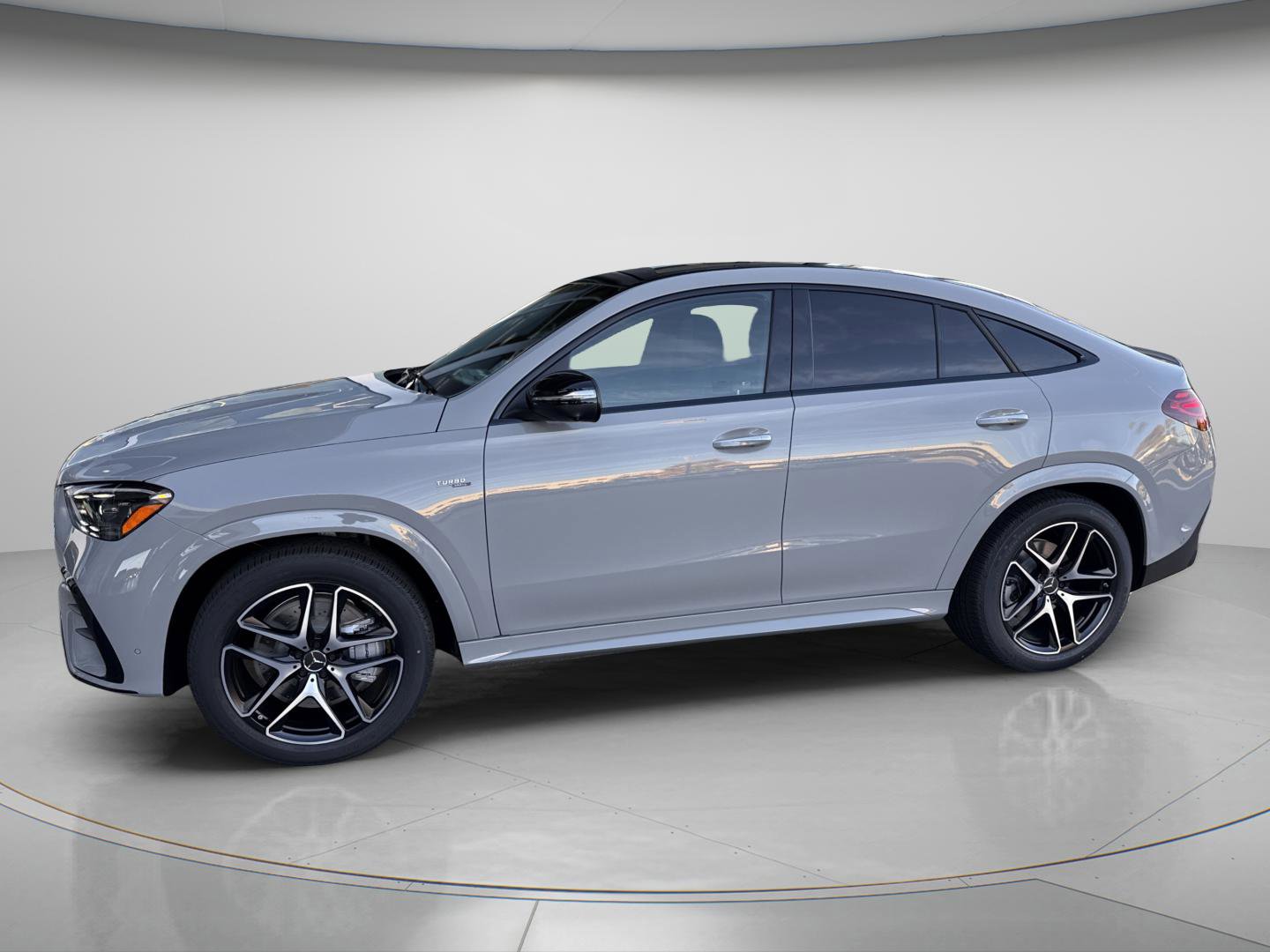 New 2026 Mercedes-Benz GLE 53 AMG 4MATIC Coupe image 2