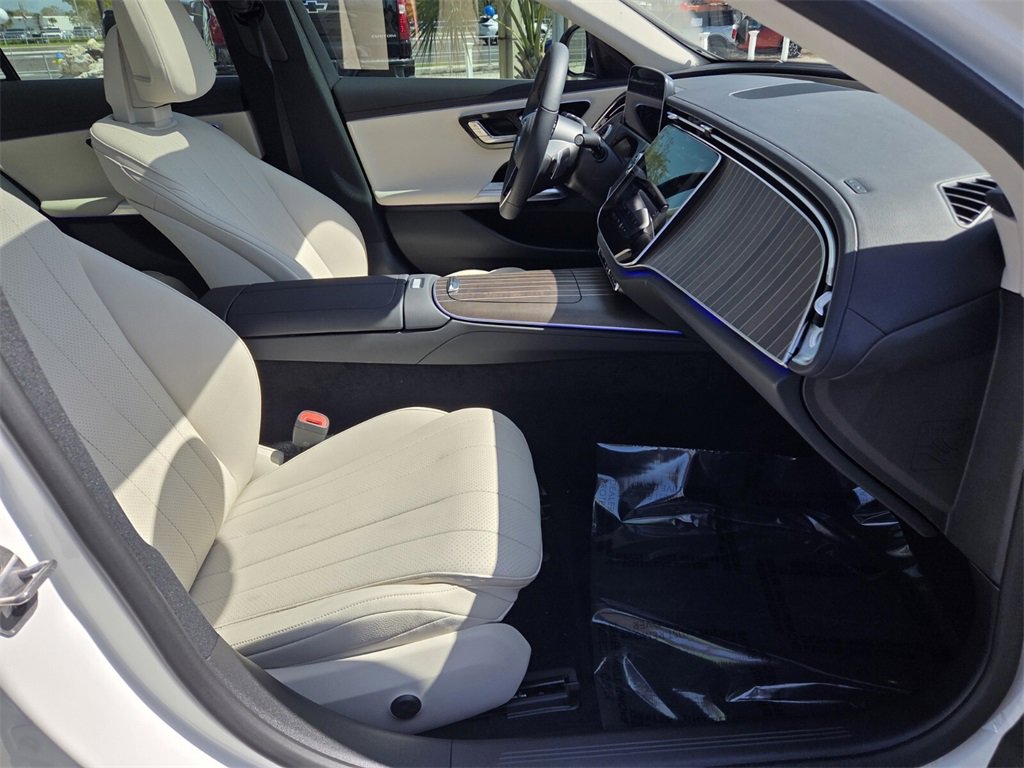 Used 2026 Mercedes-Benz E 350 Sedan image 16