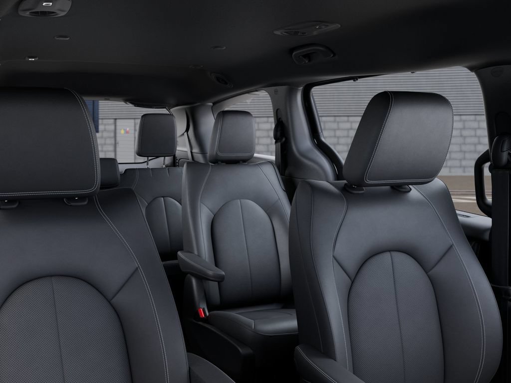 New 2026 Chrysler Pacifica Select FWD image 26