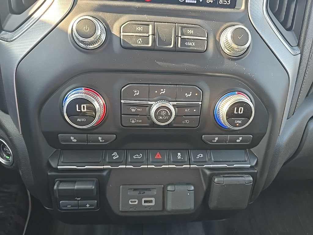 Used 2022 GMC Sierra 3500 SLE w/ SLE Convenience Package AWD/4WD image 24